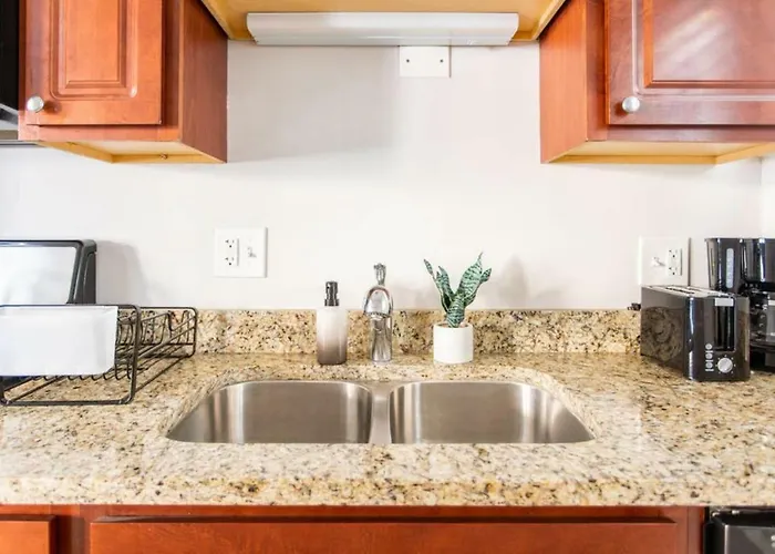 1br Modern In Lincoln Square - Eastwood 3s Rep Chicago