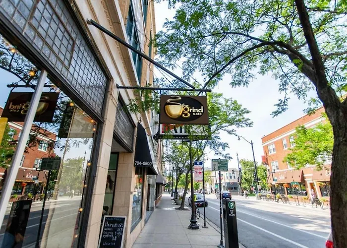 1br Modern In Lincoln Square - Eastwood 3s Rep Chicago